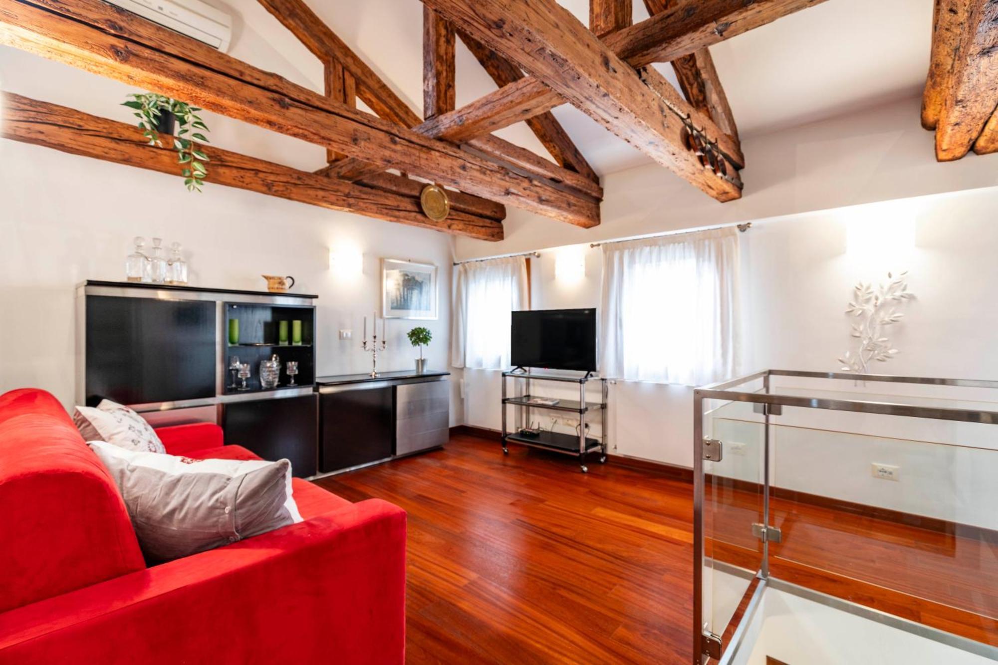 Glass House - Loft 2 Minutes To Rialto Bridge & View Венеція Екстер'єр фото